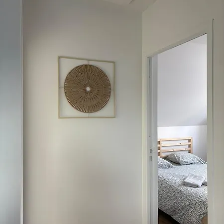 Apartment Les Embruns, Charming House En Bessin *