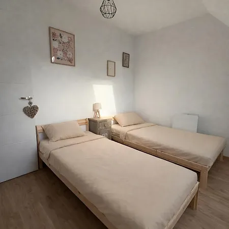 Les Embruns, Charming House En Bessin