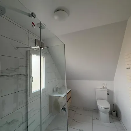Les Embruns, Charming House En Bessin Apartment Port-en-Bessin-Huppain