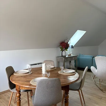 Apartment Les Embruns, Charming House En Bessin Port-en-Bessin-Huppain